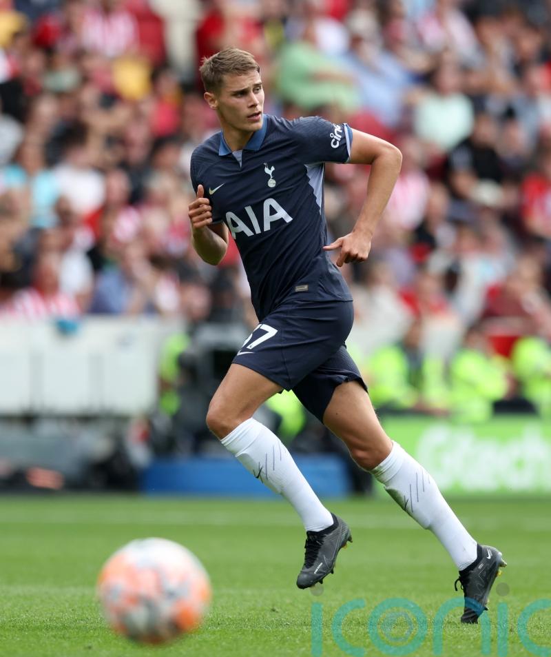 We can do beautiful things &ndash; Micky van de Ven excited by Tottenham prospects