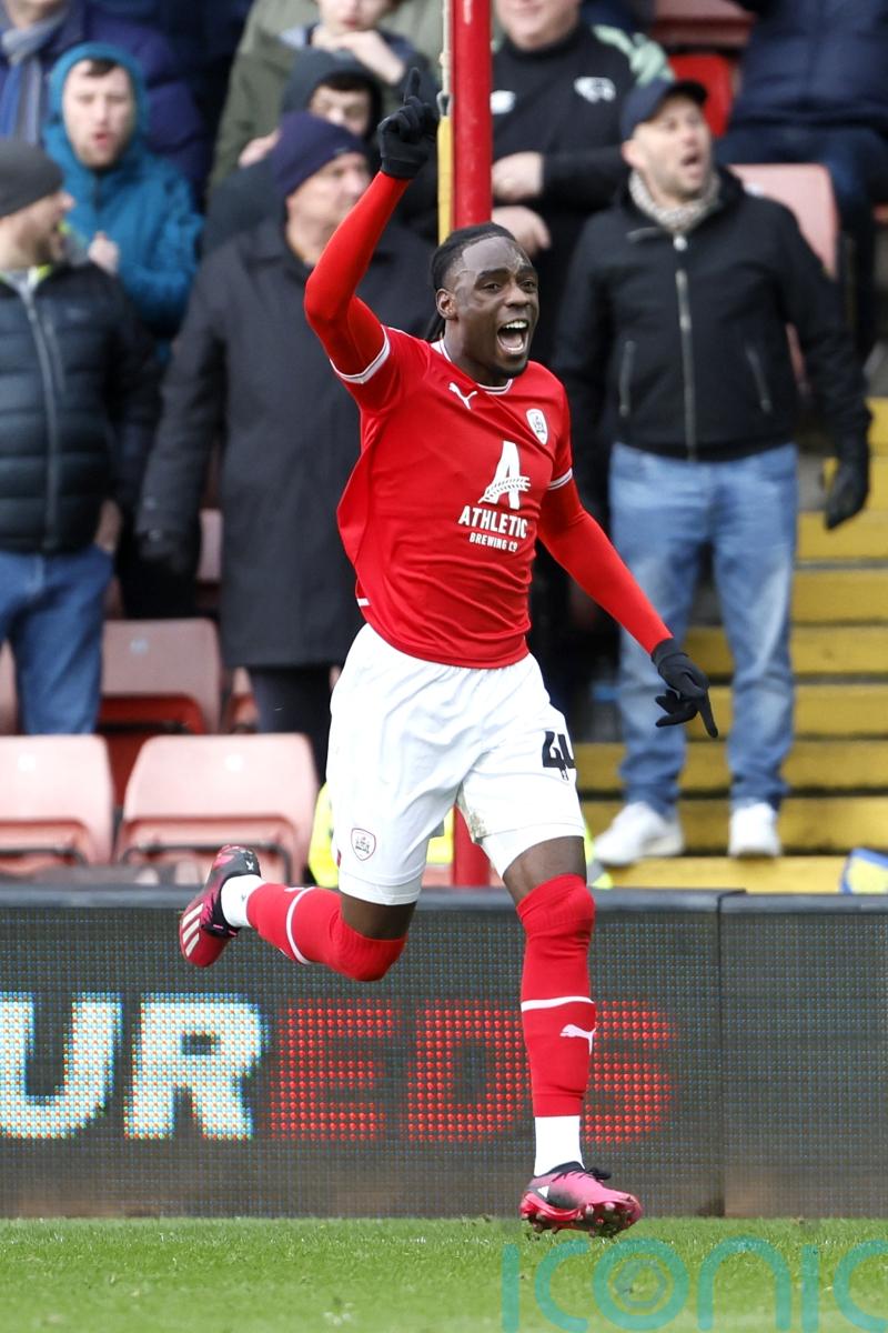 Neill Collins praises Devante Cole after brace helps Barnsley beat Burton