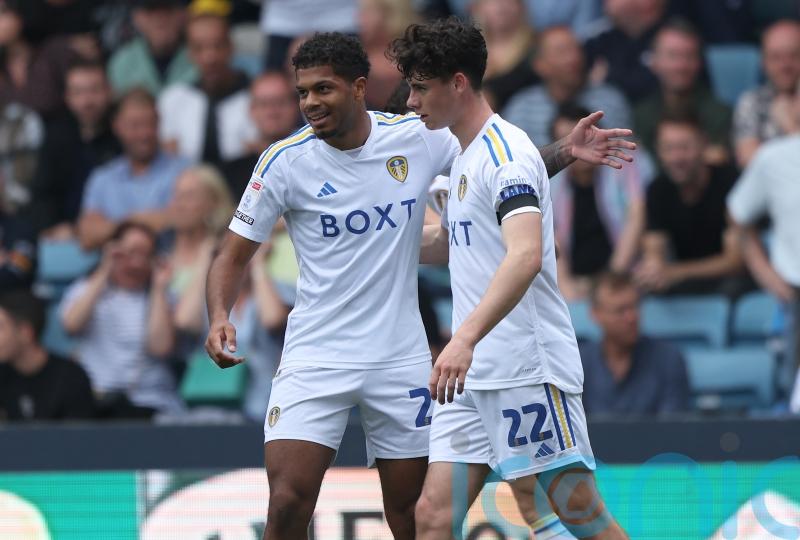 Three and easy for Leeds at Millwall