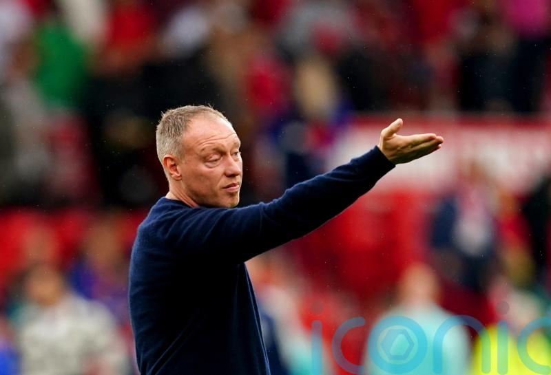 Referees have to help themselves &ndash; Forest&rsquo;s Steve Cooper frustrated by decisions