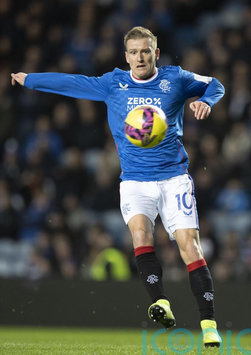 Steven Davis&rsquo; international retirement depends on Rangers role &ndash; Michael O&rsquo;Neill