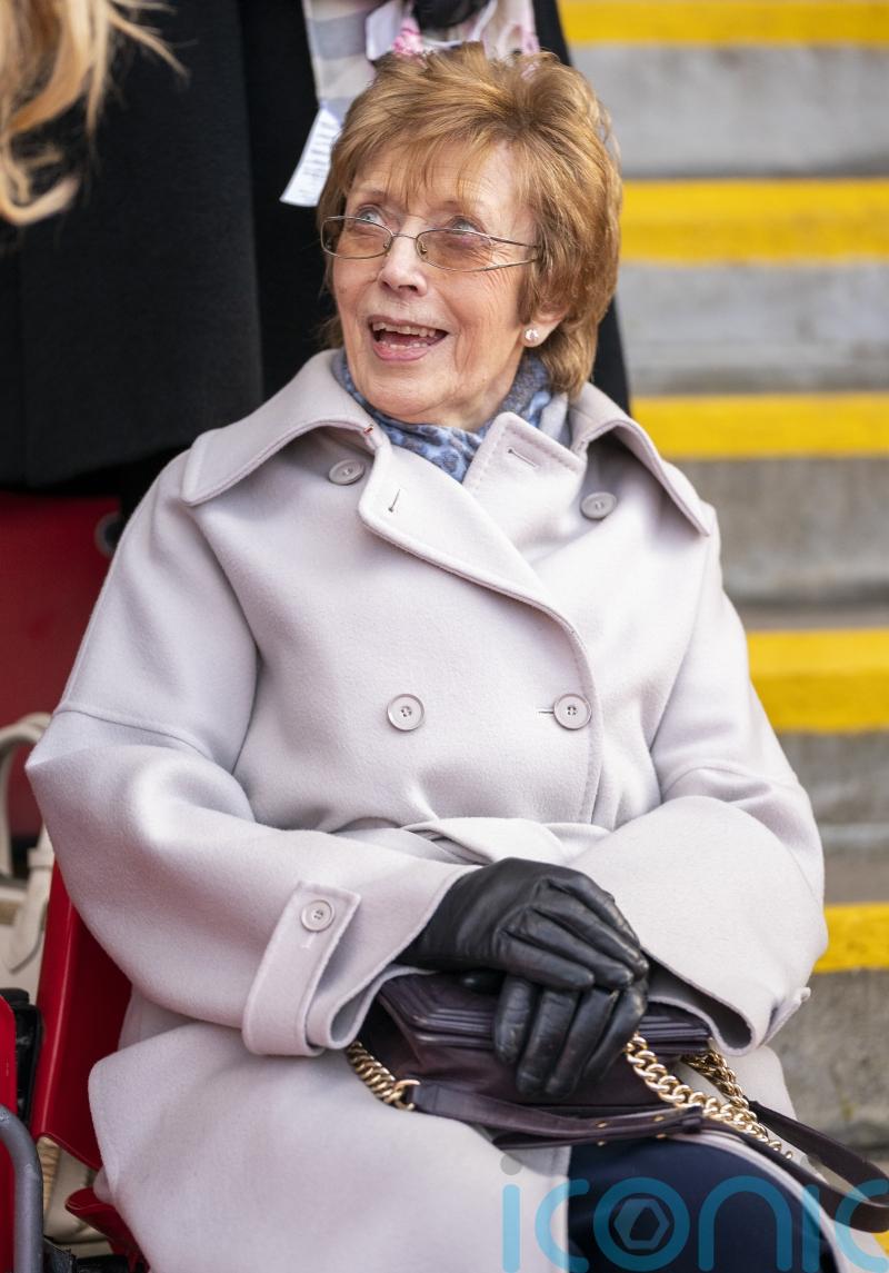 Lady Cathy Ferguson, wife of former Man United boss Sir Alex, dies aged 84