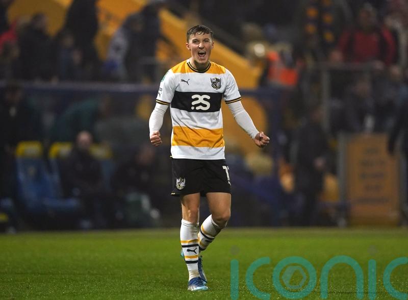 Port Vale end Mansfield&rsquo;s unbeaten run to reach last eight of Carabao Cup