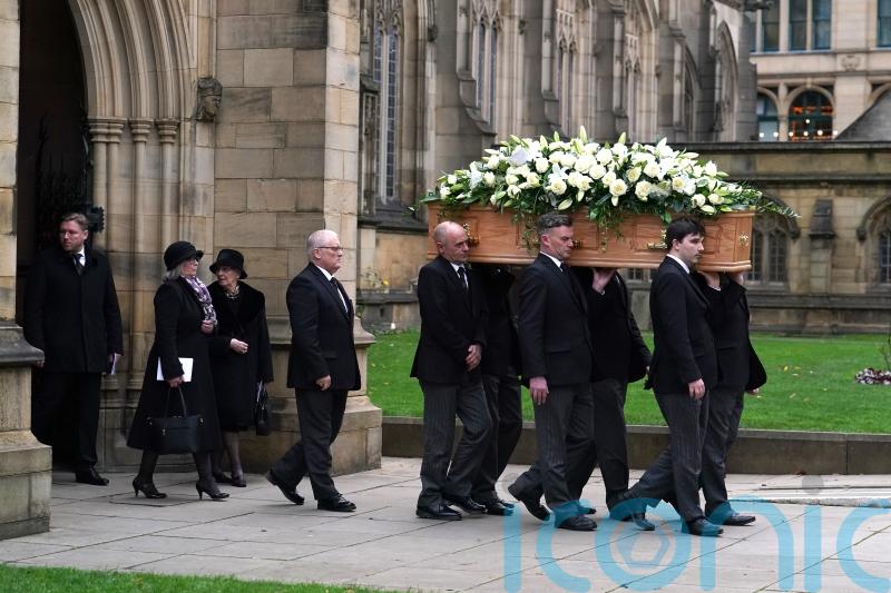 Manchester and wider football world say final goodbyes to Sir Bobby Charlton