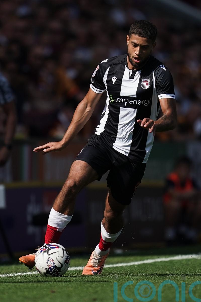 Grimsby ease past Slough with convincing second-half display