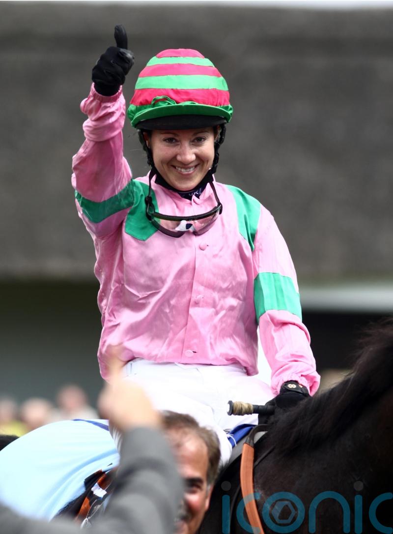 Hayley Turner brings up magical 1,000th career winner