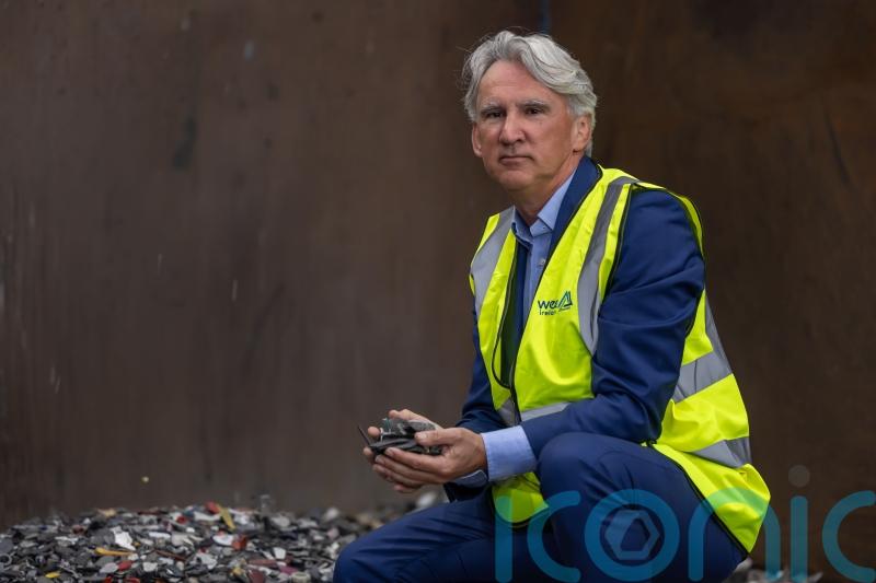 Only four in ten electronic and electric gifts recycled in Ireland