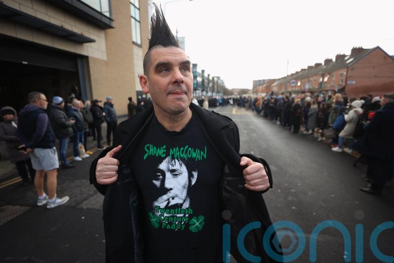 Of lotus eaters, loofahs and singalongs &ndash; Dublin bids farewell to Shane MacGowan