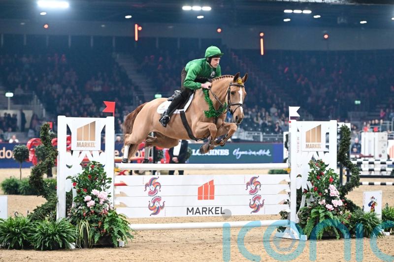 Star names enjoy jockeys&rsquo; challenge with a difference in support of the IJF