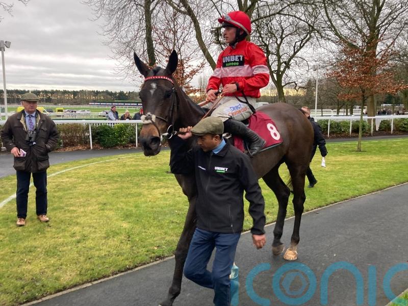 Pawapuri lifts Listed honours at Haydock