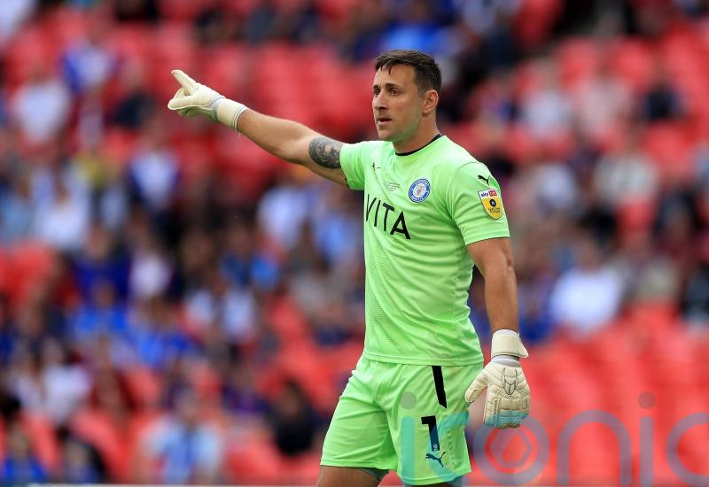 Leaders Stockport draw again as Bradford earn point in Valley Parade stalemate