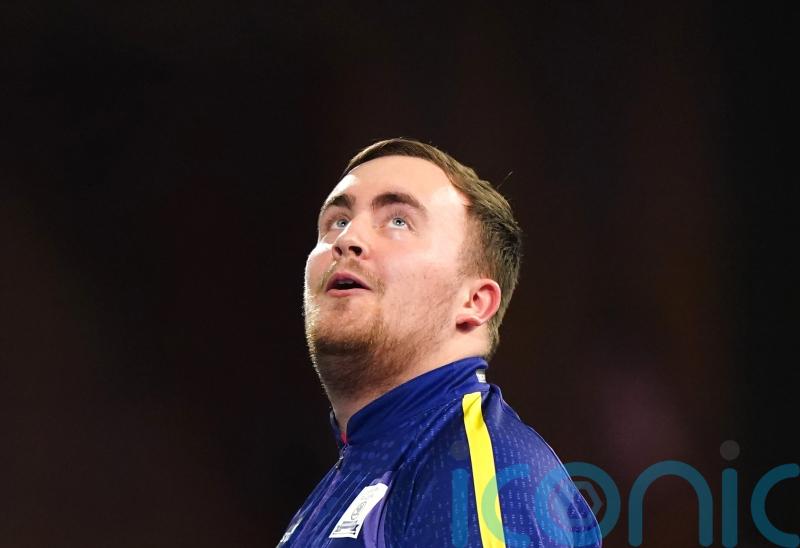 Ministers urged to ensure World Darts Championship final is free to view