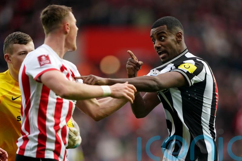 Newcastle reach FA Cup fourth round after seeing off rivals Sunderland