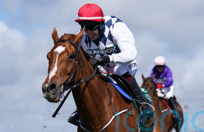 Banbridge booked for eagerly-awaited reappearance at Kempton