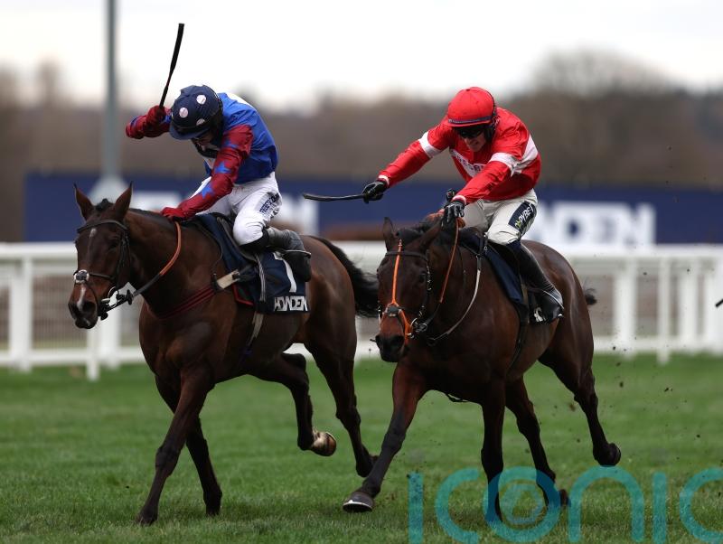 All systems go for Paisley Park&rsquo;s attempt at four Cleeve Hurdles