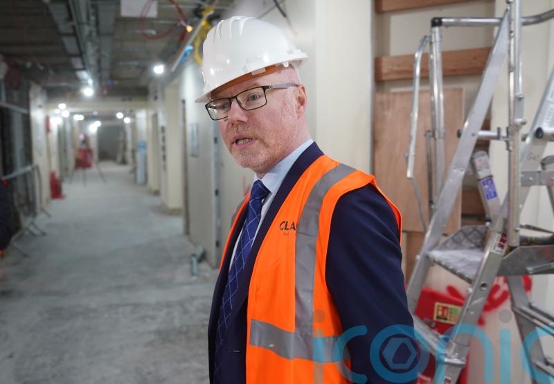 Donnelly &lsquo;not satisfied&rsquo; with management of patient flow at some hospitals