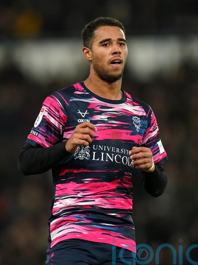 Ethan Erhahon&rsquo;s last-gasp strike snatches Lincoln a point at Wycombe