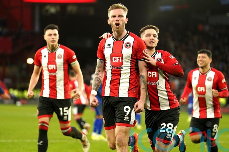 Oli McBurnie keeps cool from the spot to snatch Sheffield United a point