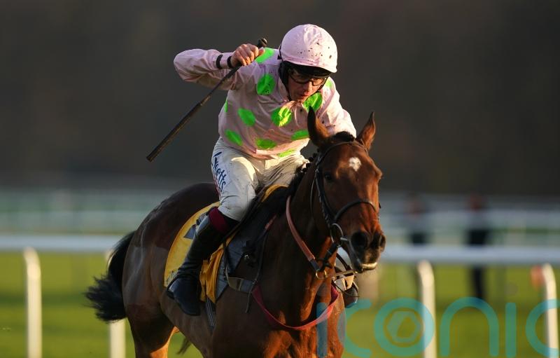 Royale Pagaille on Cotswold Chase trail for Gold-standard Williams