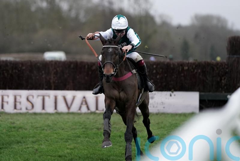 L&rsquo;Homme Presse being pointed towards Ascot before Cheltenham