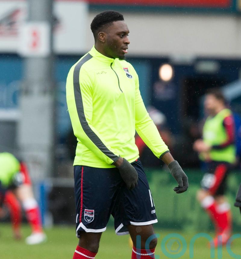 Inih Effiong double helps Dagenham secure stoppage-time win against Dorking