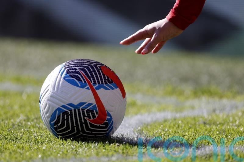 Gateshead climb into play-off places with victory at Southend