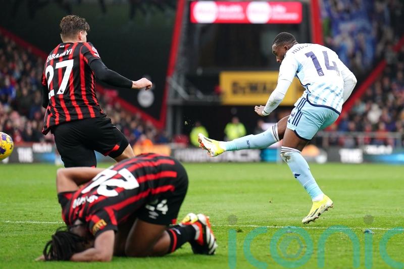 Callum Hudson-Odoi earns much-needed Forest point in draw at 10-man Bournemouth