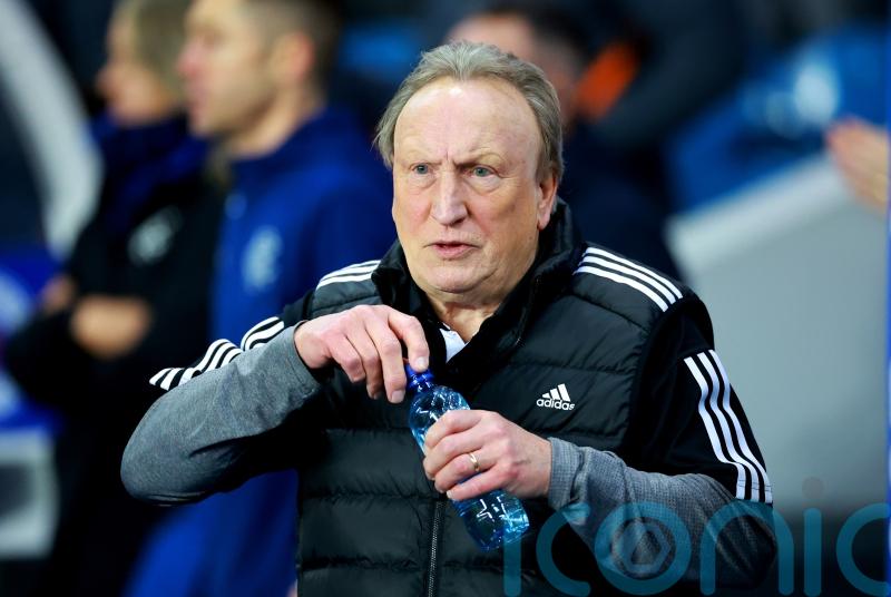 Rangers battle past Neil Warnock&rsquo;s stubborn Aberdeen to join Celtic at top