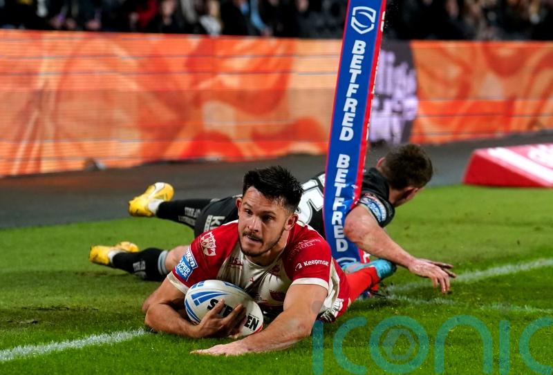 Niall Evalds grabs brace of tries as Hull KR put 11-man Hull FC to sword