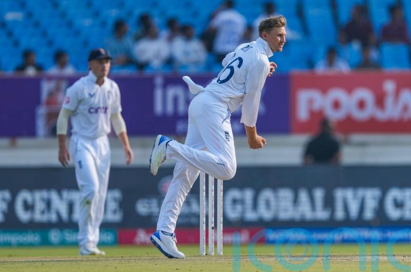 India pile on the runs after England grab early wickets