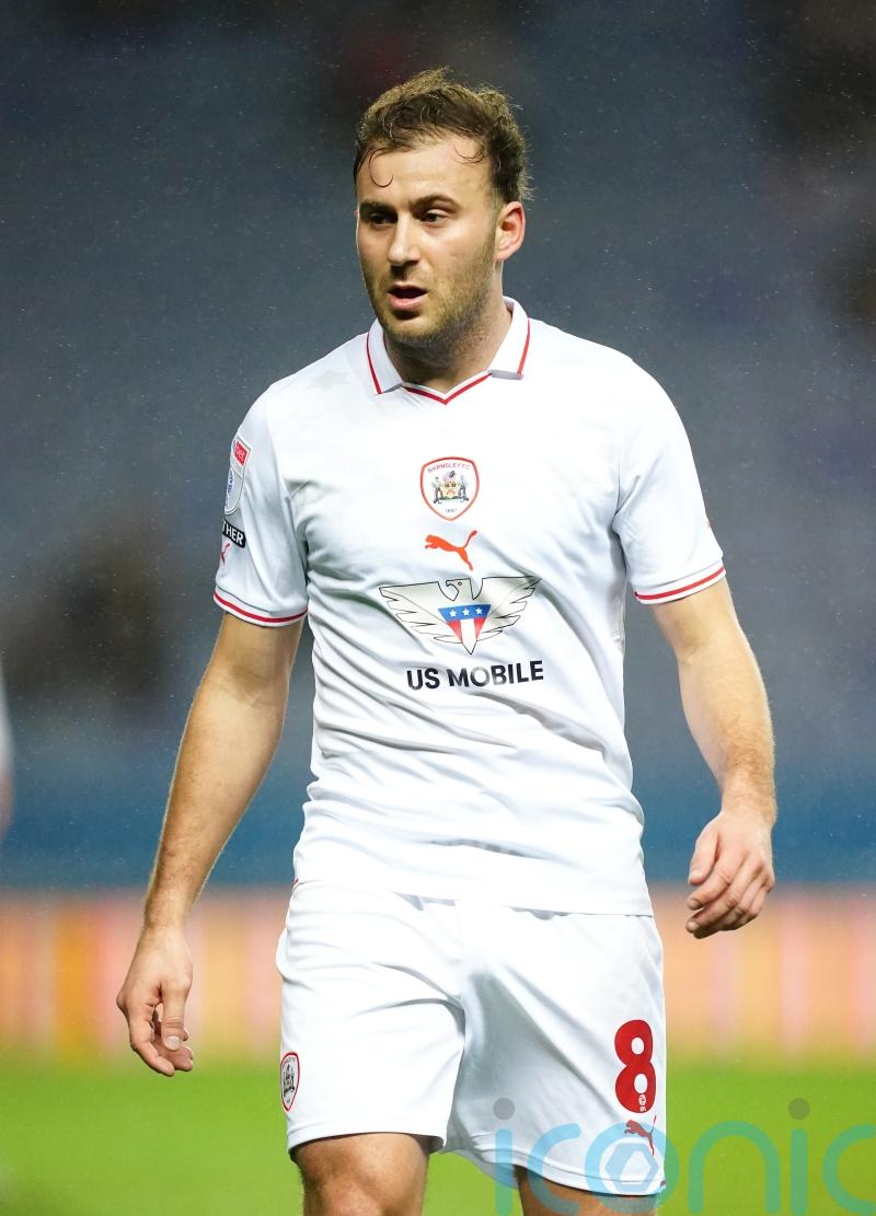 Herbie Kane leads Barnsley to victory at struggling Fleetwood