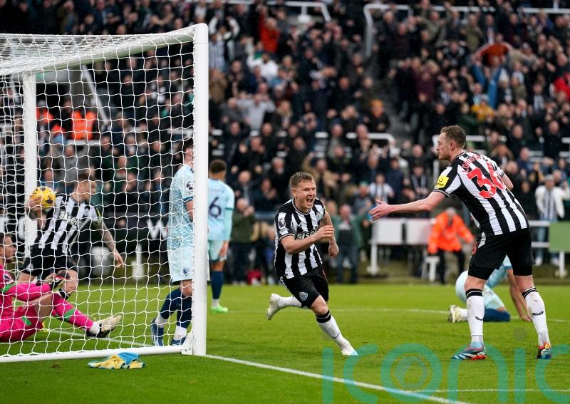 Eddie Howe calls Matt Ritchie an inspiration after he rescues Newcastle a point