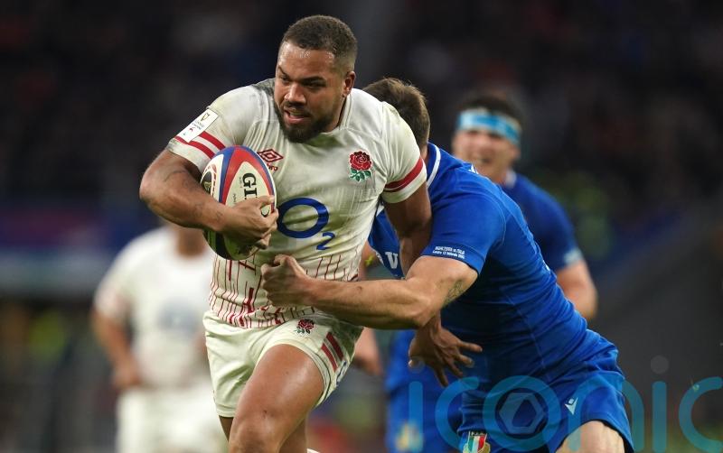 Chris Ashton says Ollie Lawrence &lsquo;perfect replacement&rsquo; for Manu Tuilagi