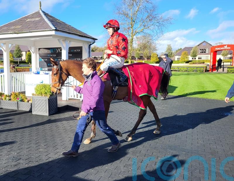 Hispanic Moon rises to the top, as Gala Marceau disappoints