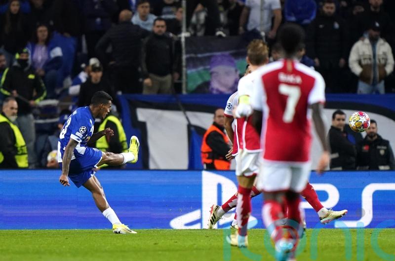 Brilliant last-gasp Galeno strike condemns Arsenal to first-leg defeat in Porto