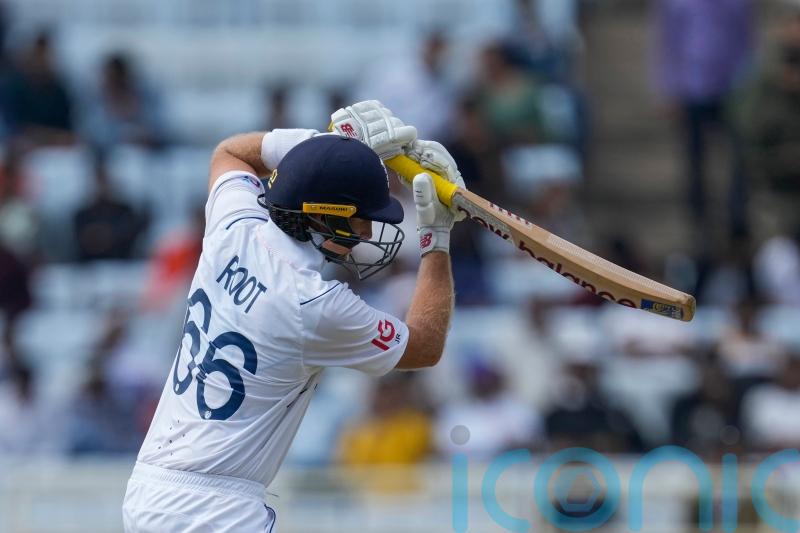 Joe Root finds form to steady England after frantic start against India