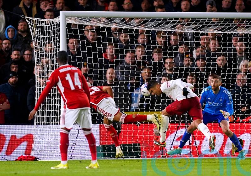 Casemiro nets late winner as Manchester United keep alive hopes of trophy