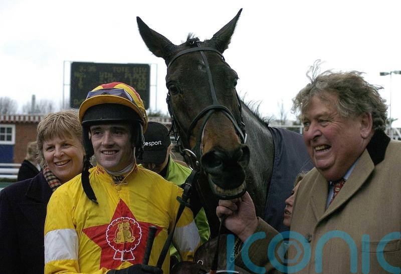 Azertyuiop thriving 20 years on from Champion Chase glory