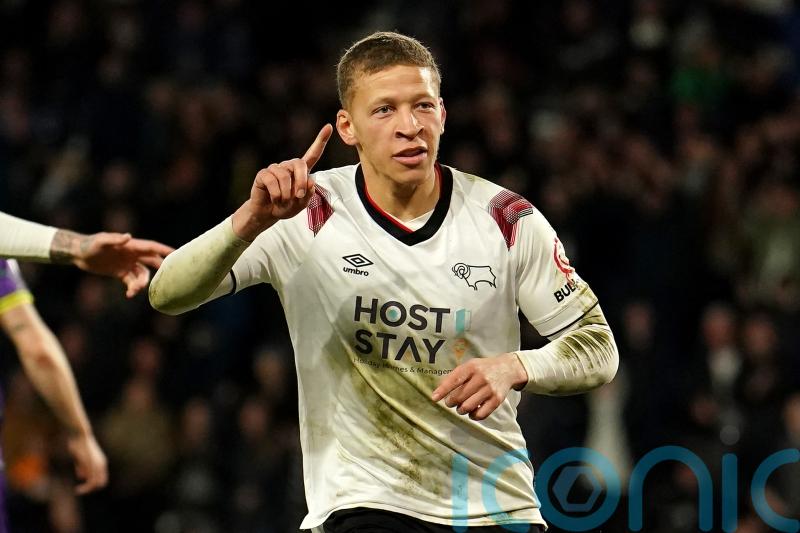 Dwight Gayle scores again to help Derby to victory against Reading