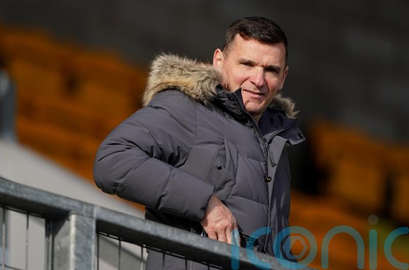 Lee McCulloch sees Rangers-Celtic title battle going to the last day