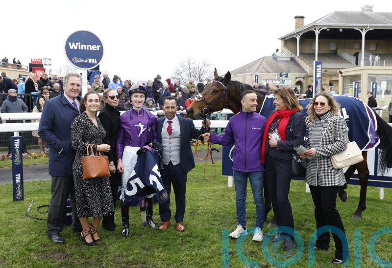 Mr Professor has all the right answers in Lincoln