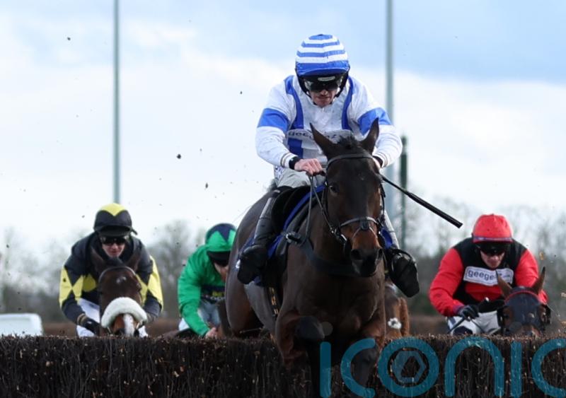 Forward Plan has Aintree aim for more handicap success