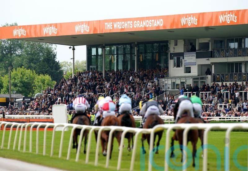 Wet weather playing havoc with weekend cards