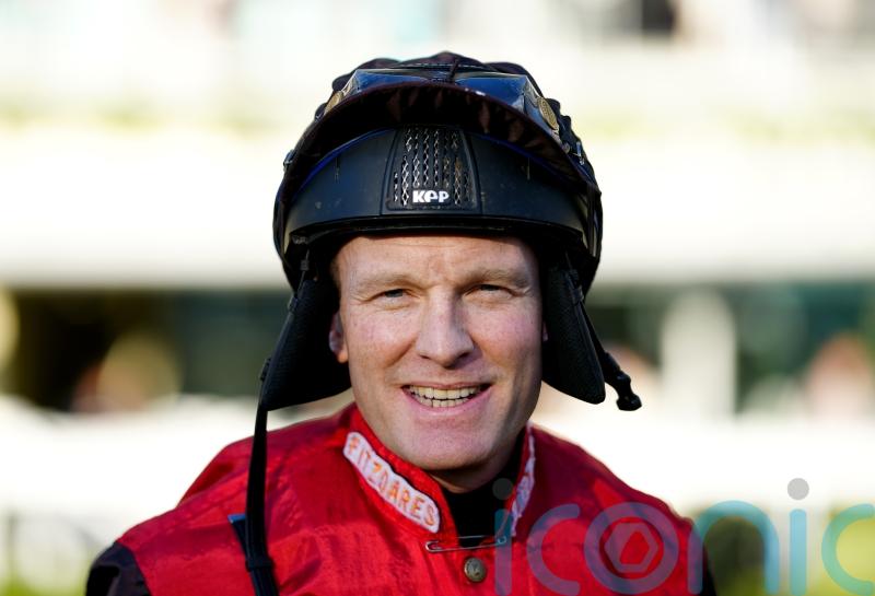 Maxwell looking to uphold Grand National family honour