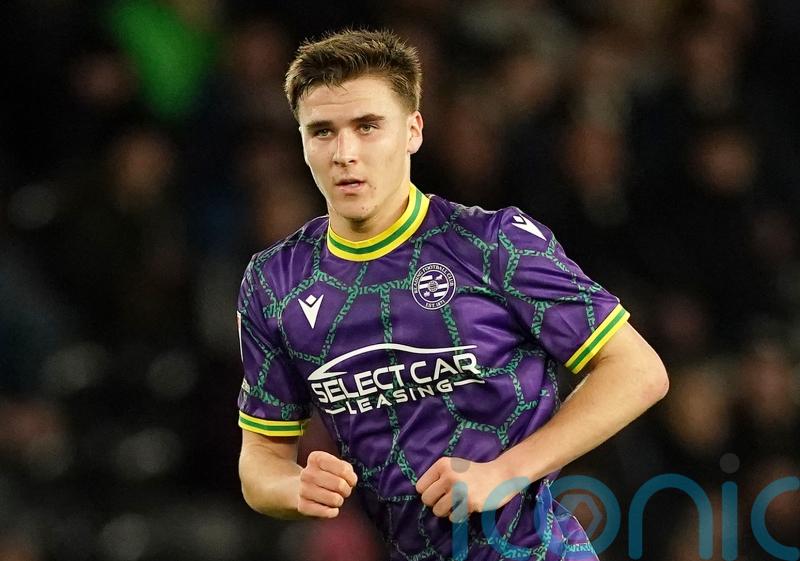 Play-off chasing Lincoln held by Reading