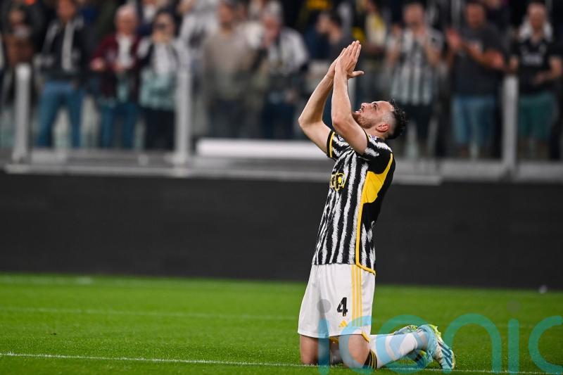 Federico Gatti gives Juventus win over Fiorentina as Napoli hit four at Monza