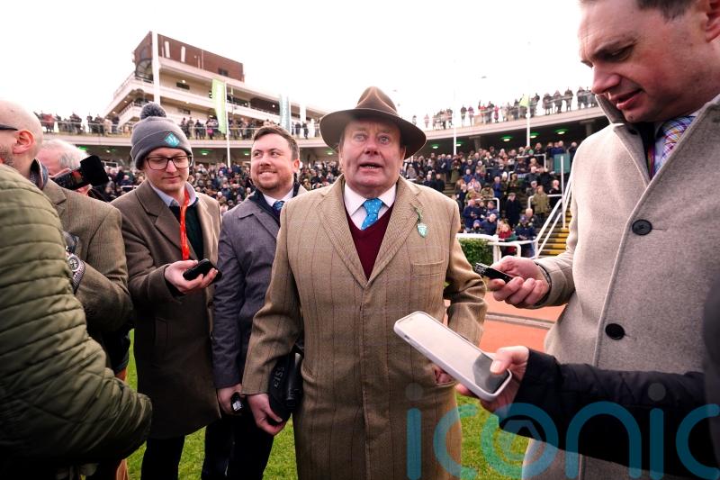 Henderson hoping Sir Gino can put stable&rsquo;s Cheltenham woes to one side