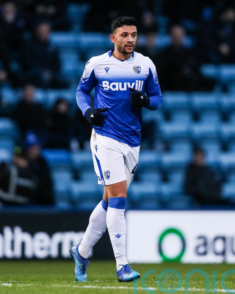 Cambridge earn gutsy draw with Charlton to move further point clear of drop zone