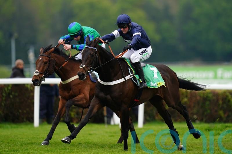 Fantastic performance seals Oaksey honours for Lady