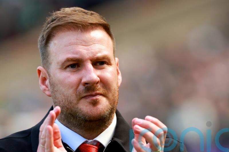 Aberdeen dedicate win to unwell interim boss Peter Leven